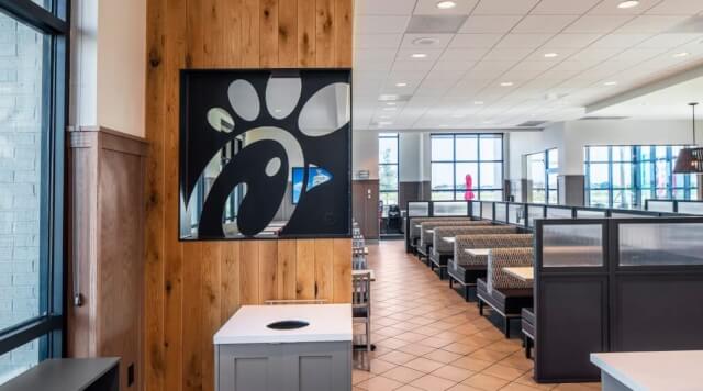 chick fil a interior 1024x563