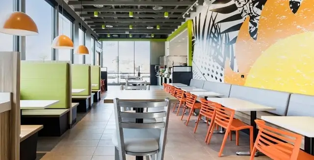 deltaco interior